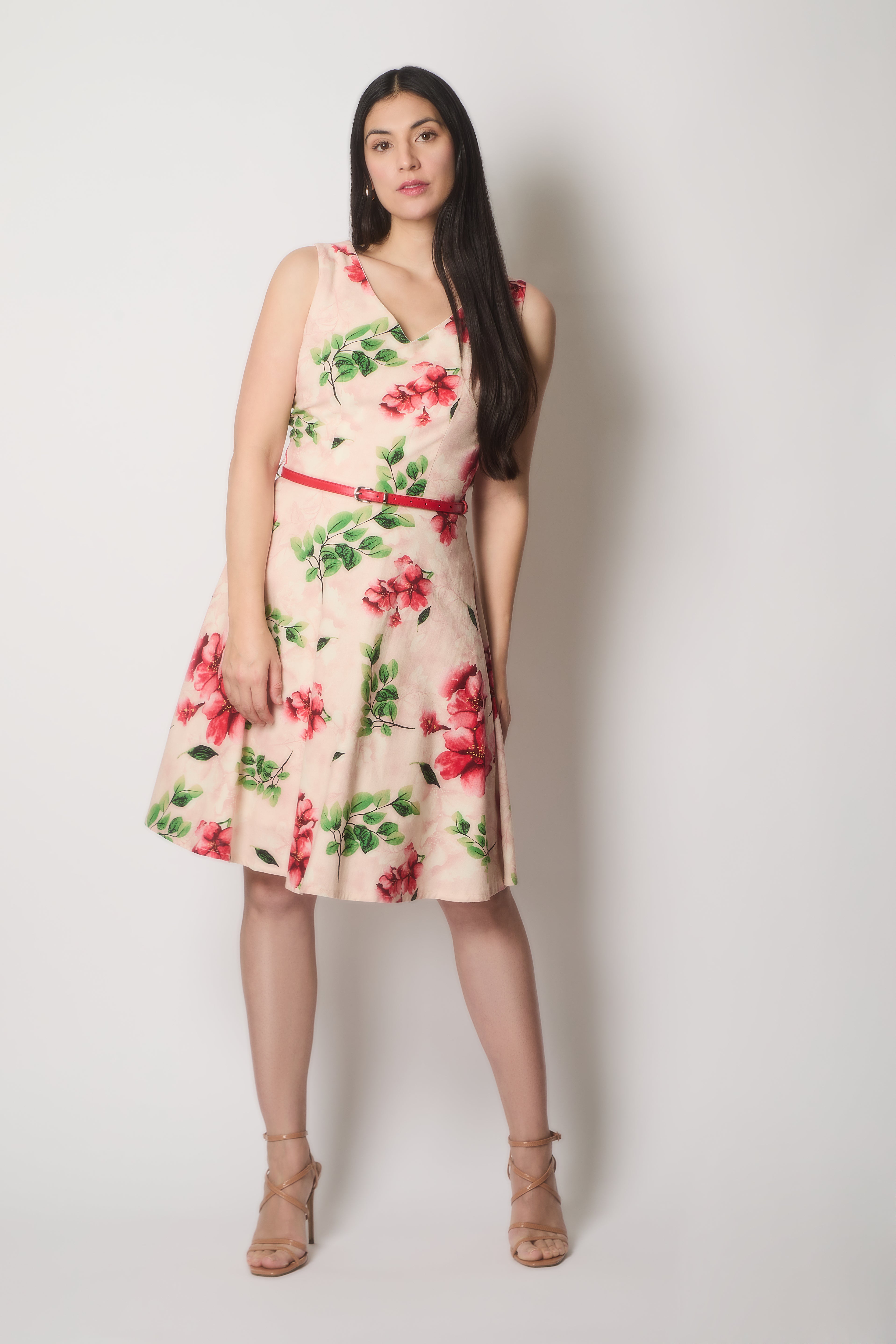Sleeveless V-Neck Floral Print Dress with Belt