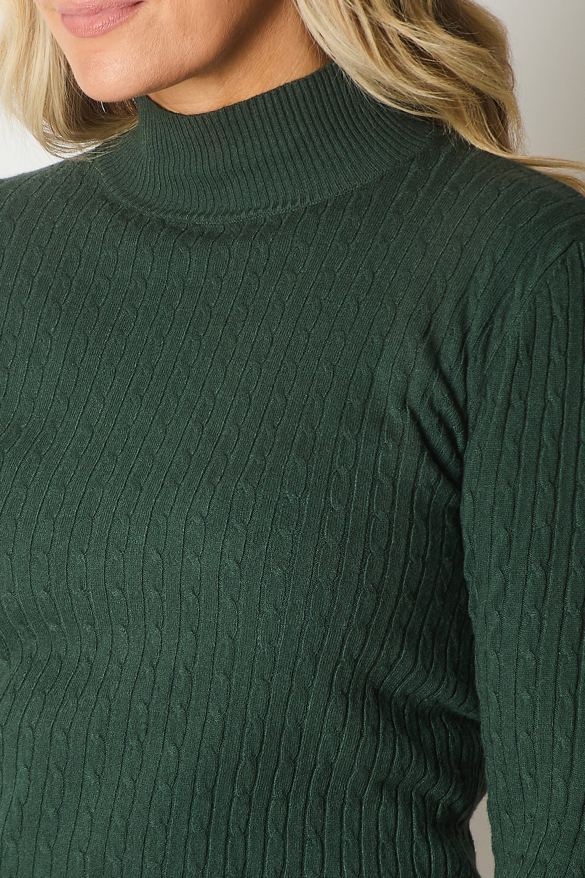 Cable Knit Jumper with Gold Buttons - Green