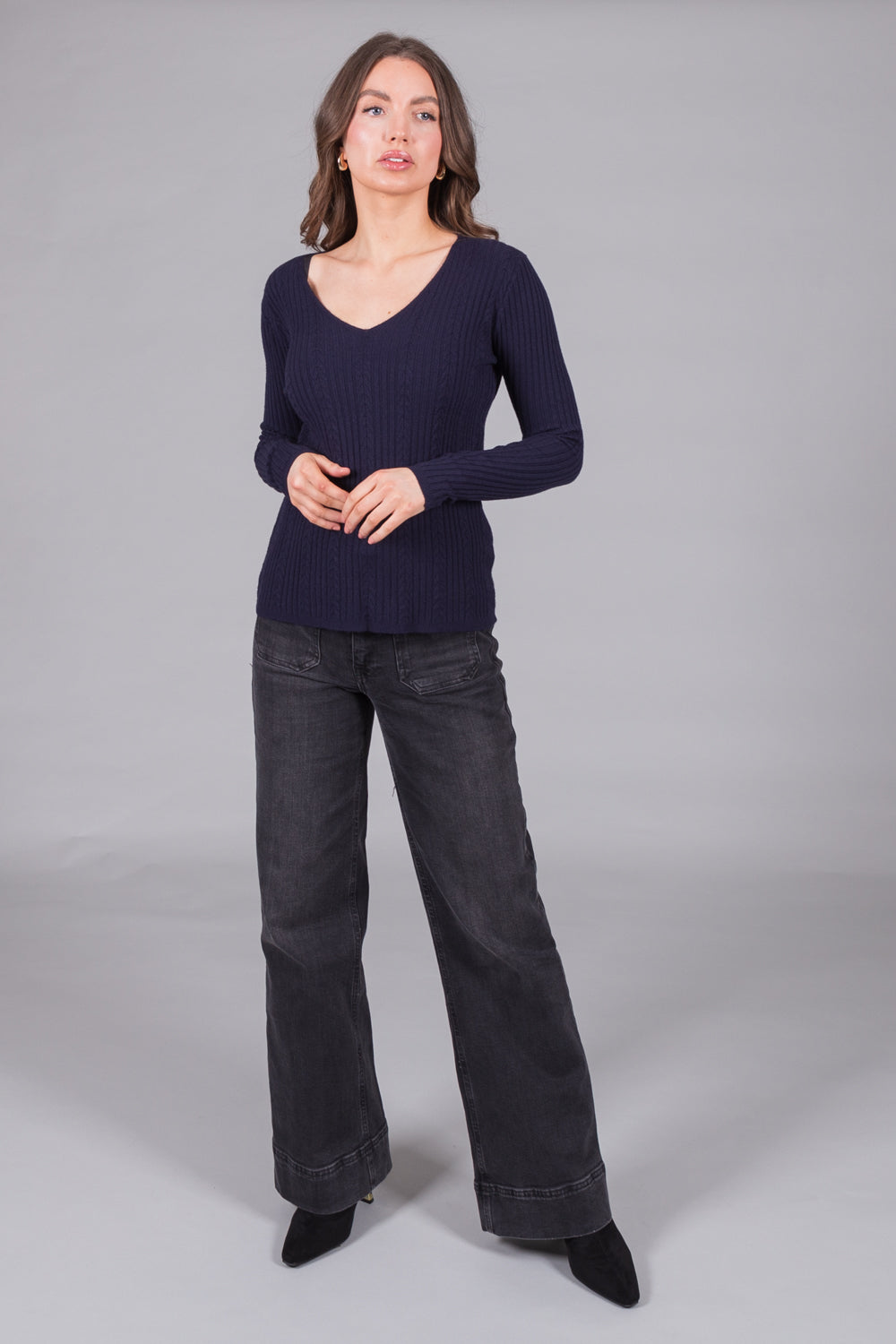 Ribbed V-Neck Jumper - Navy