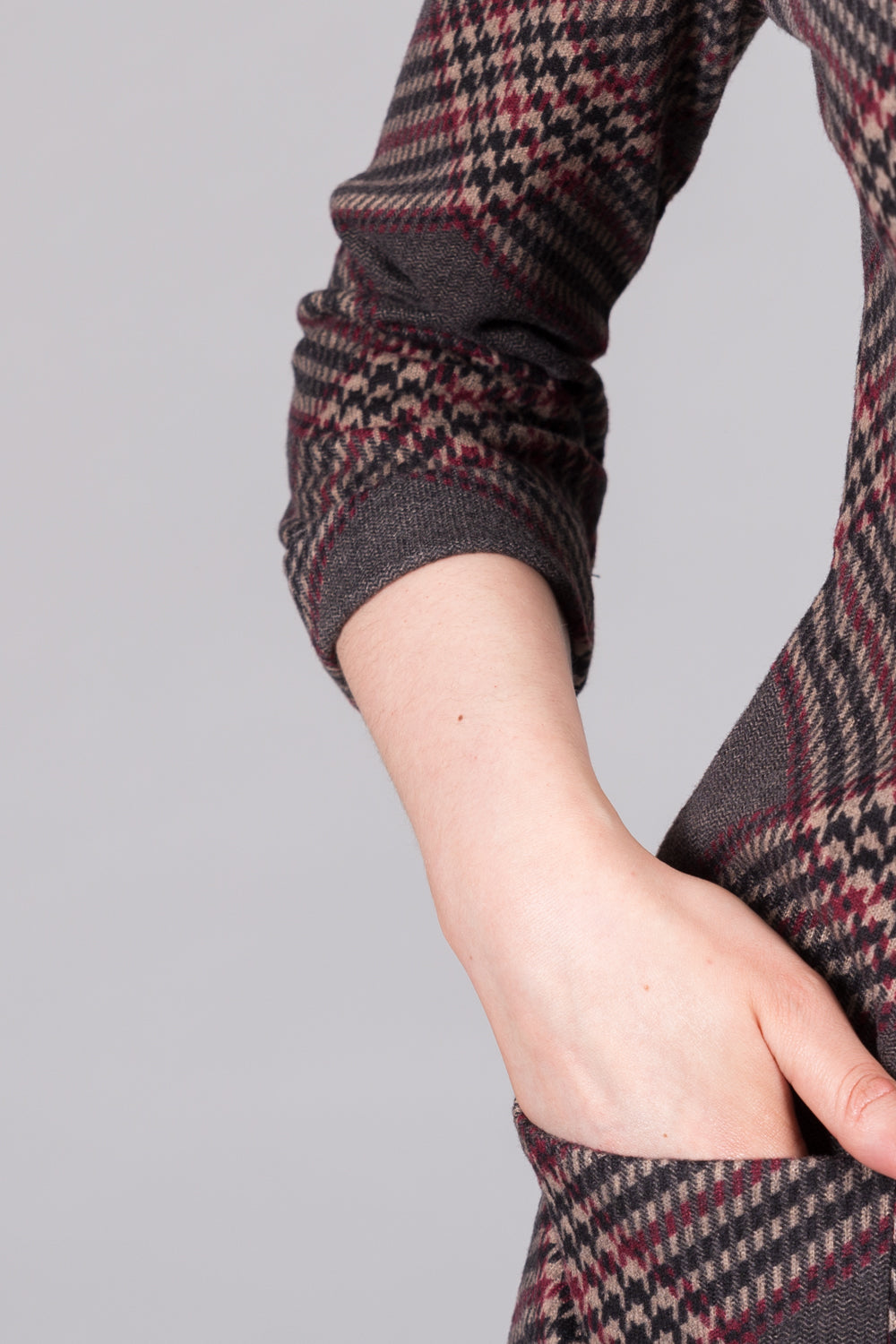 Geometric Knit Dress with Pockets - Red