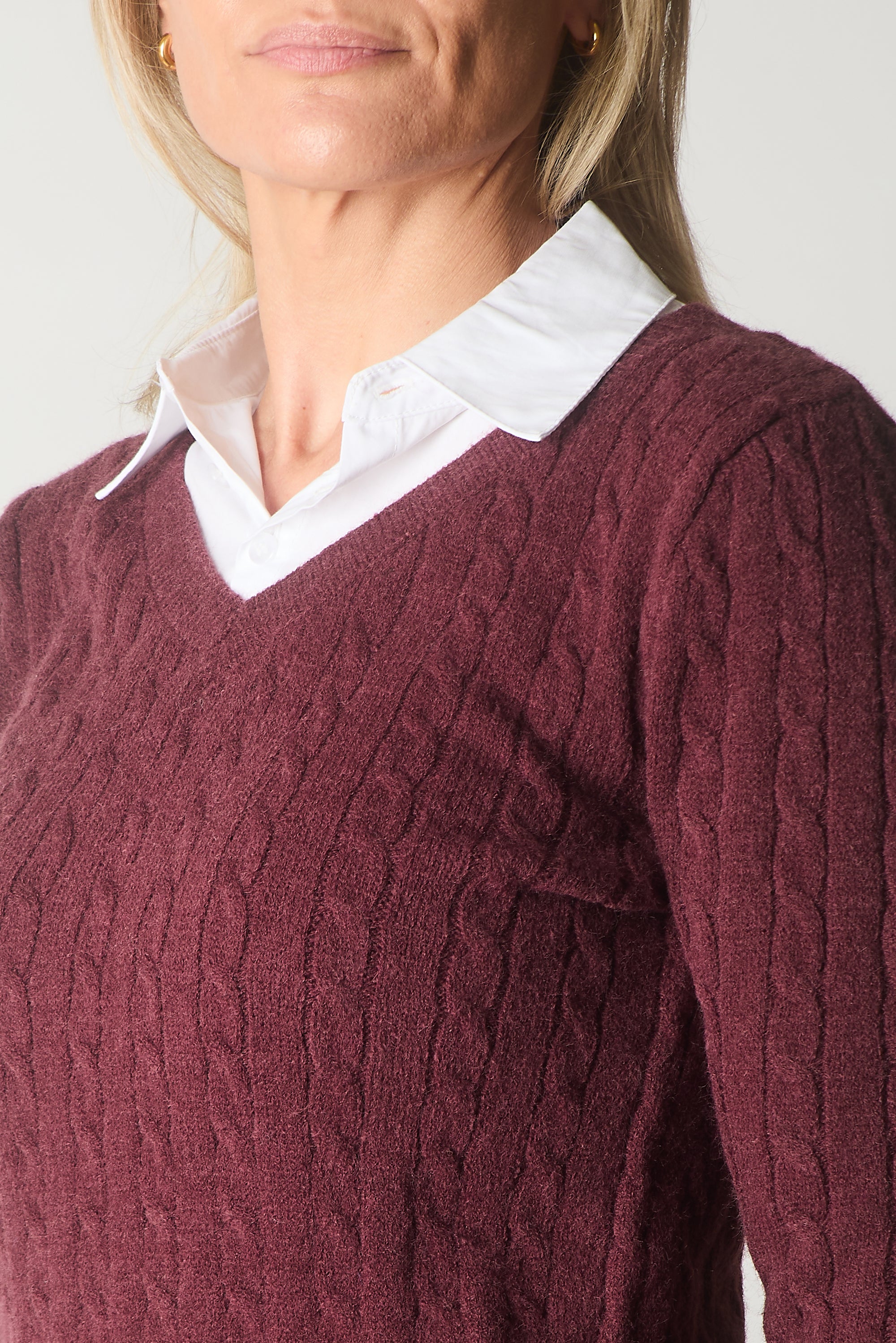 Cable Knit V-Neck Sweater with Layered Collar Detail - Wine