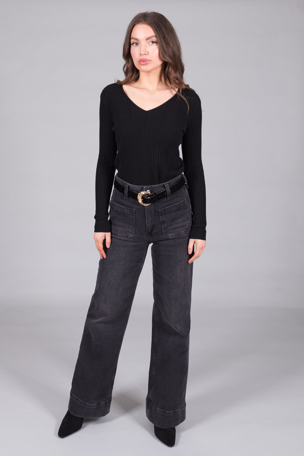 Ribbed V-Neck Jumper - Black