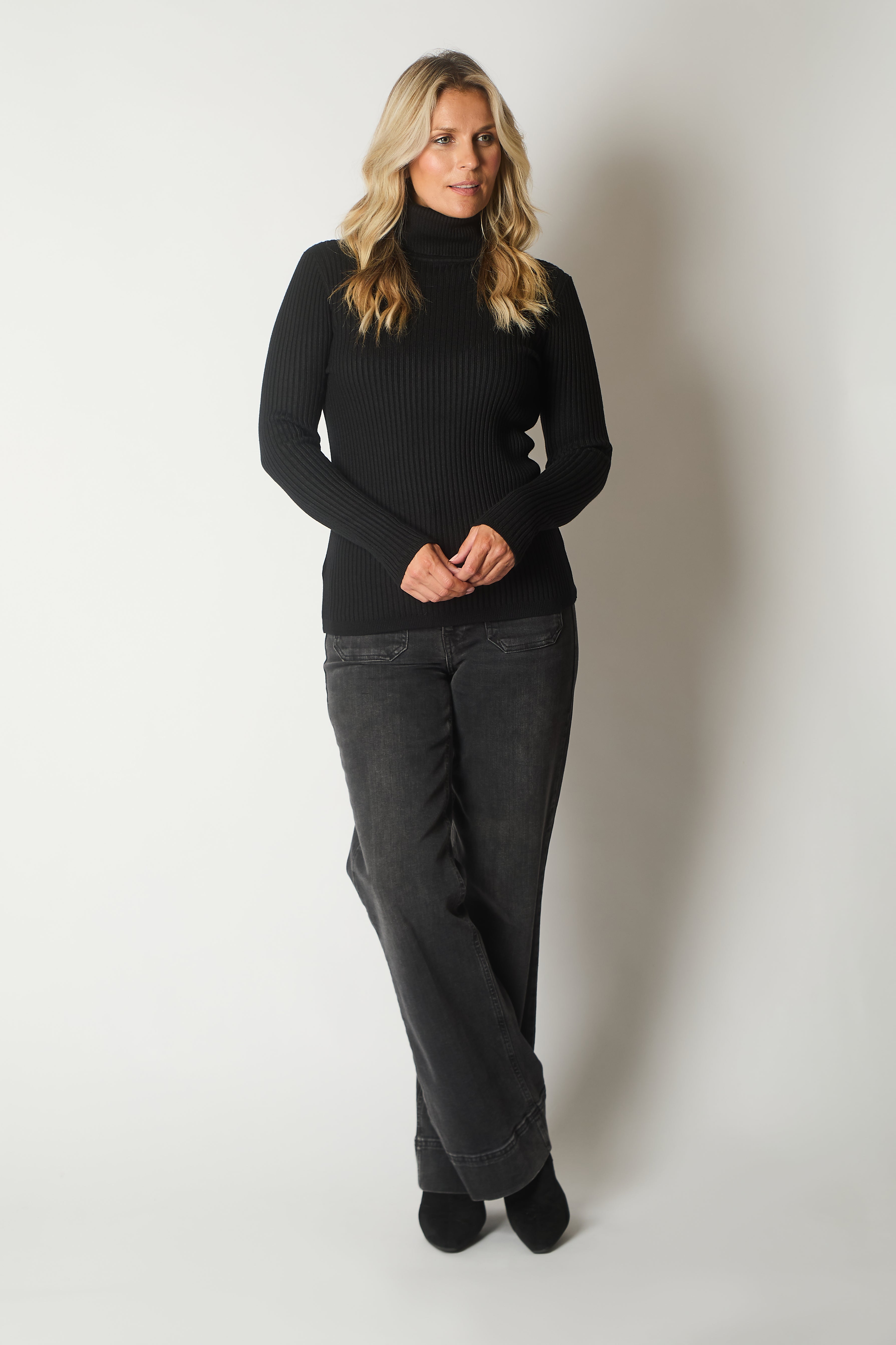 Ribbed Knit Roll Neck Jumper - Black