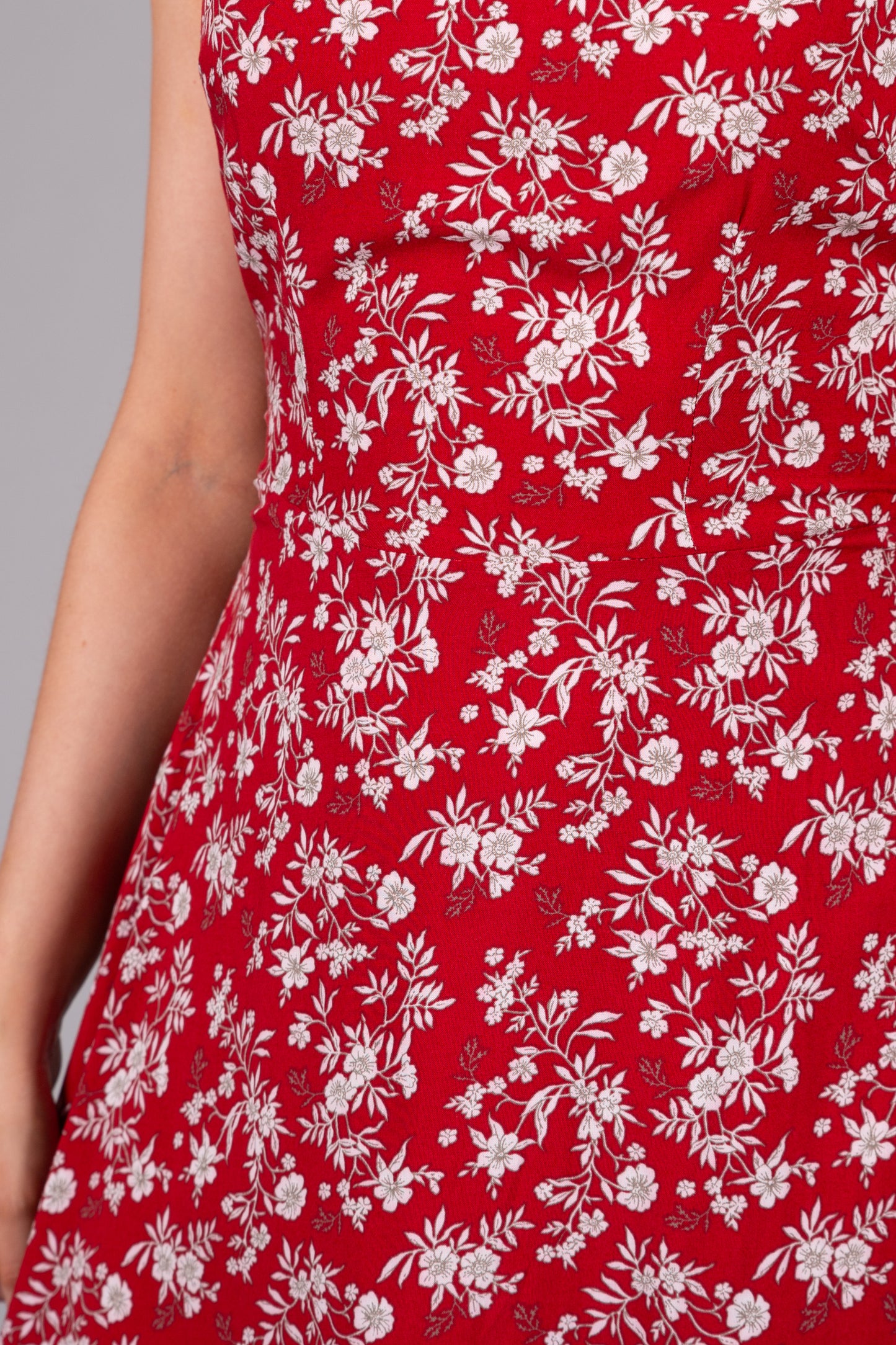 Ditsy Floral Sleeveless Dress - Red